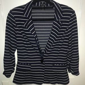 Stood Striped Blazer